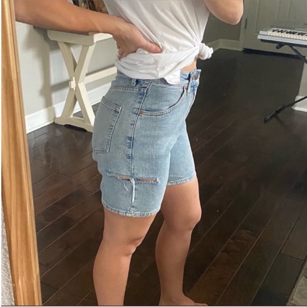 Topshop Editor high rise mid length denim shorts - Picture 2 of 14